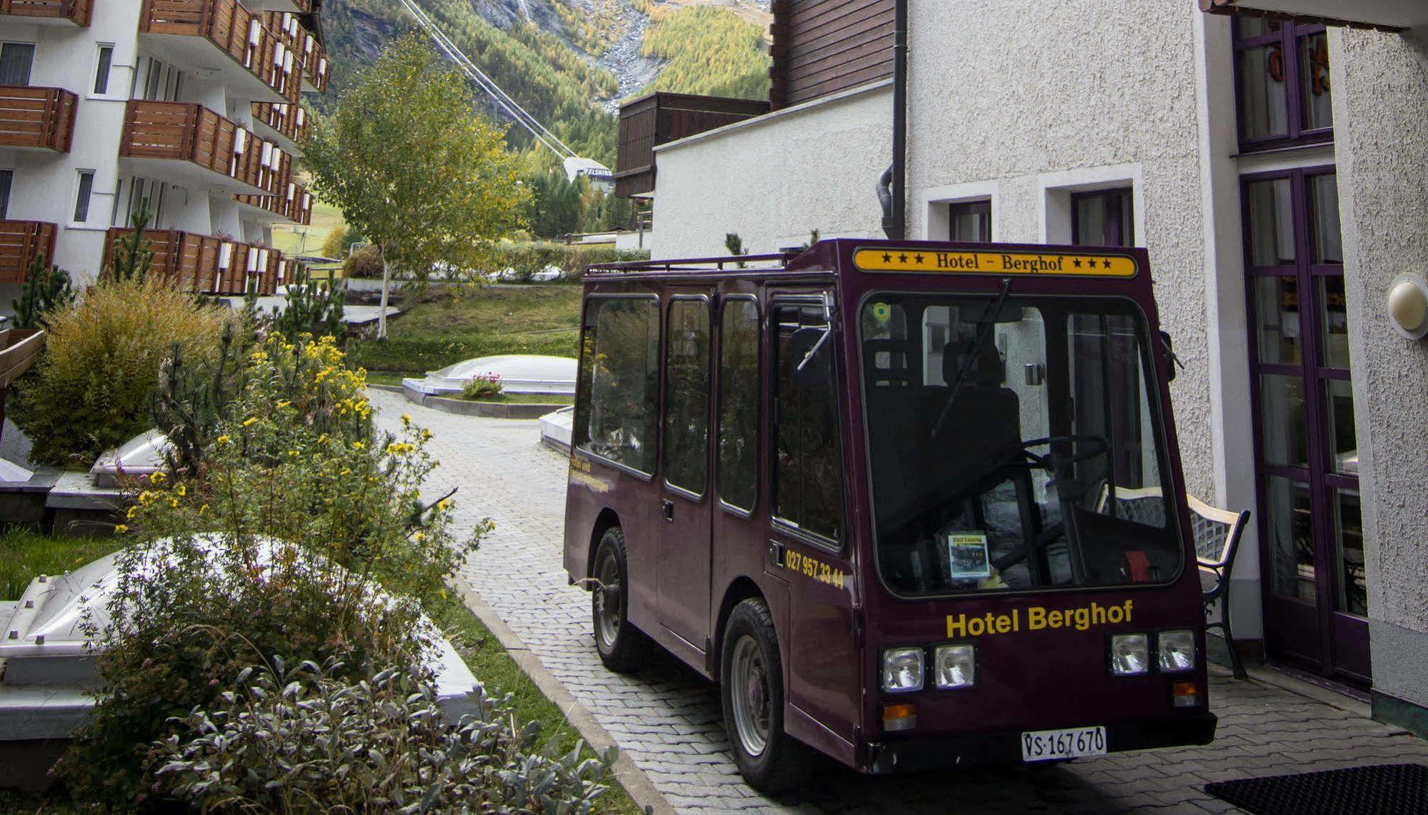 Bed and Breakfast Berghof Garni - The Dom Collection Saas-Fee Exterior foto